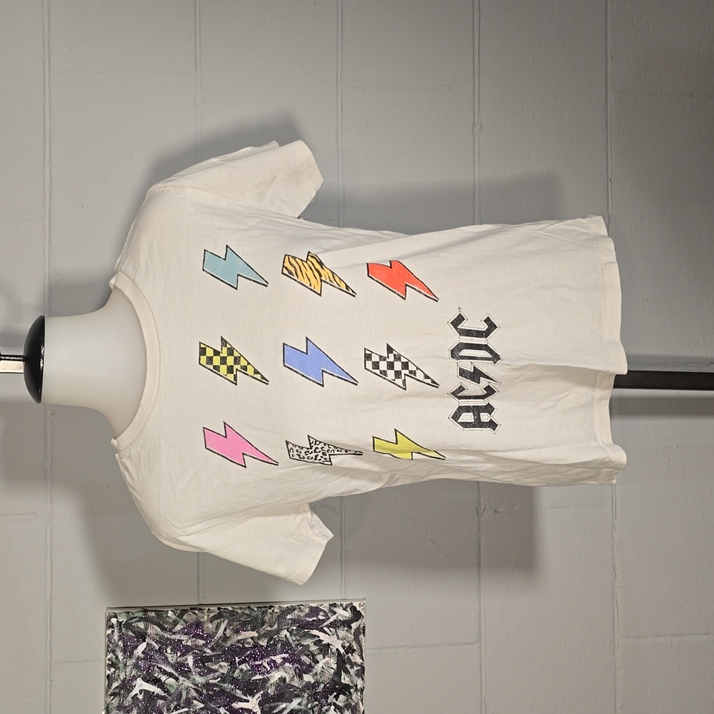 AC/DC lighting bolt t shirt - Picture 2 of 6